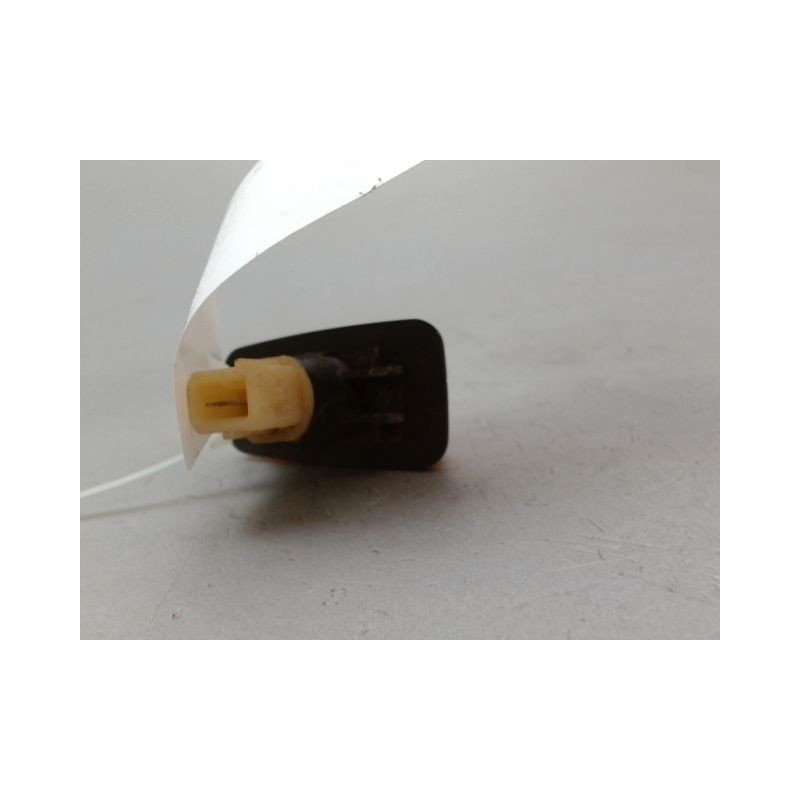 REPETITEUR AILE GAUCHE CITROEN SAXO Phase 1 1996-1999