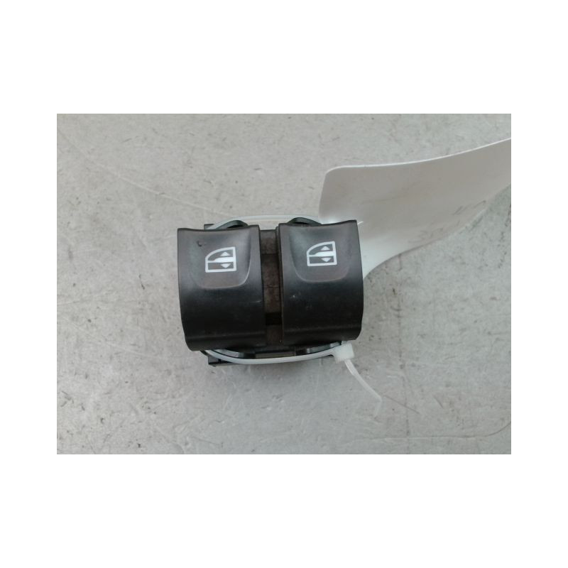 COMMANDE LEVE-GLACE PORTE AVG RENAULT CLIO IV Phase 1 2012-...