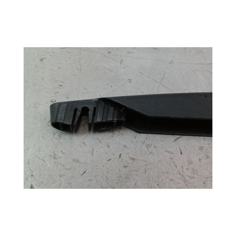 BRAS ESSUIE-GLACE ARRIERE OPEL CORSA 2010-