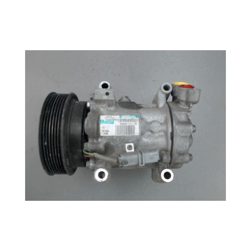COMPRESSEUR AIR CONDITIONNE RENAULT CLIO