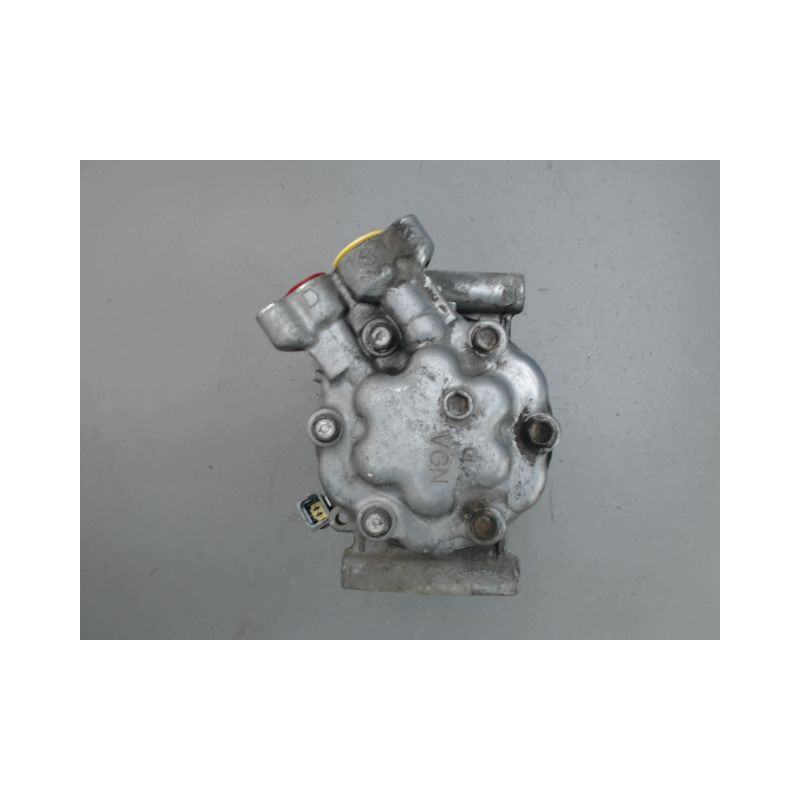 COMPRESSEUR AIR CONDITIONNE RENAULT CLIO
