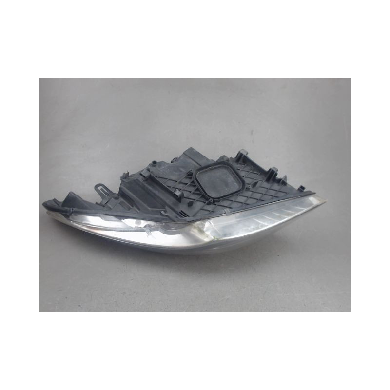PHARE GAUCHE RENAULT MEGANE