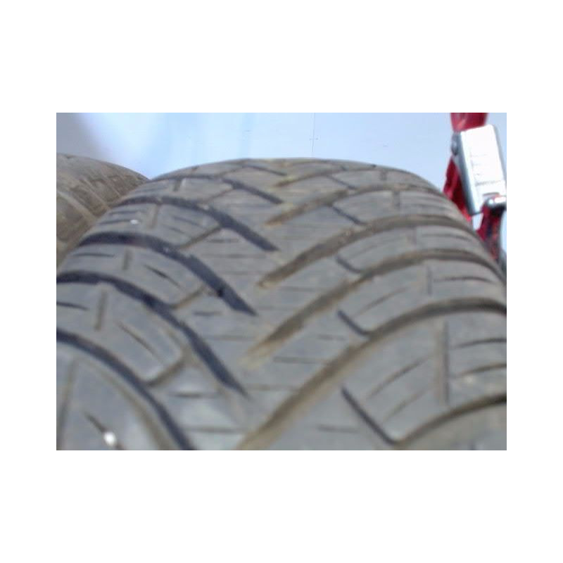 Paire de pneus KLEBER QUADRAXER 2 165 65 15 81 T