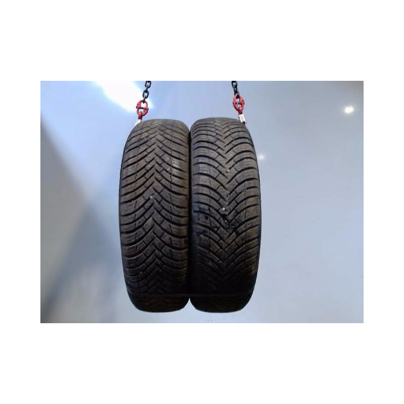 Paire de pneus KLEBER QUADRAXER 2 165 65 15 81 T