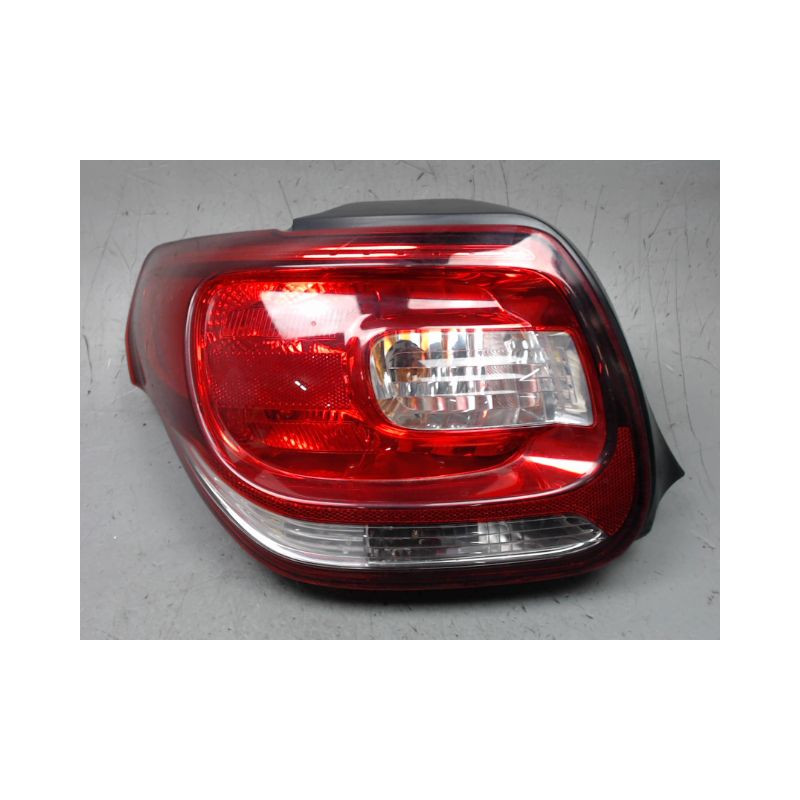 FEU ARRIERE GAUCHE  CITROEN DS3