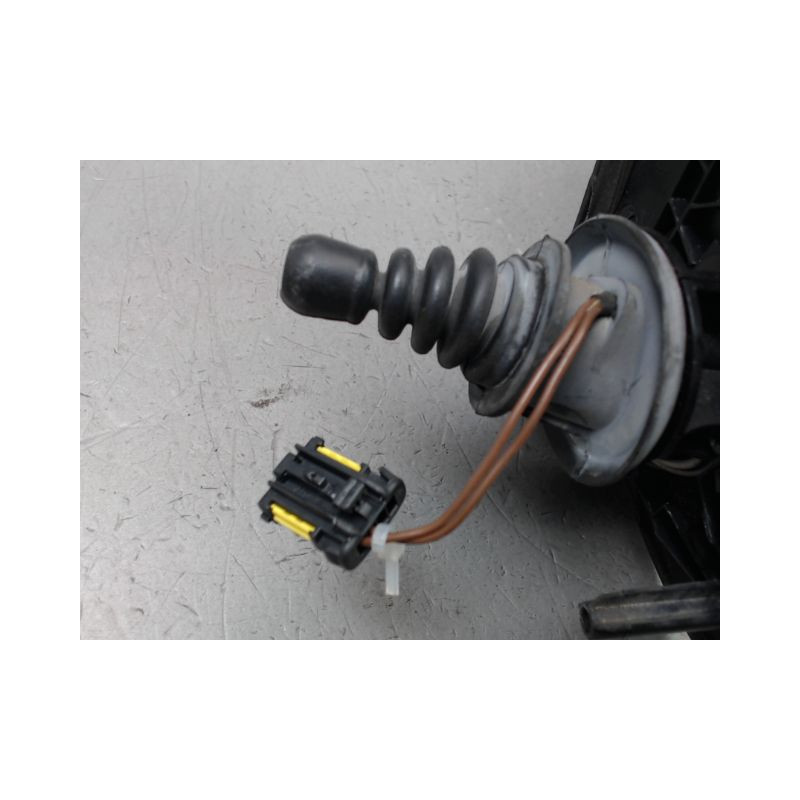 RETROVISEUR EXTERIEUR GAUCHE PEUGEOT 206 1998-2009