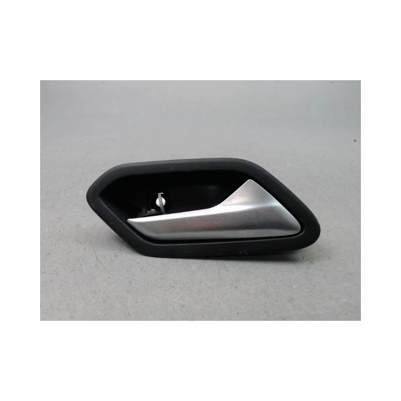 POIGNEE INTERIEURE PORTE ARRIERE DROIT DACIA DUSTER 2010-