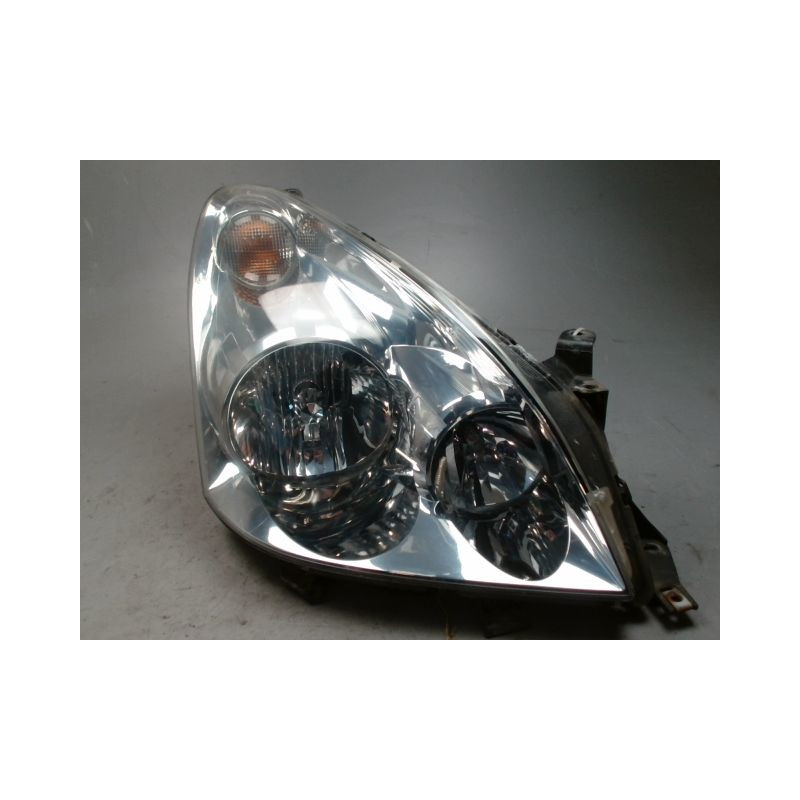 PHARE GAUCHE TOYOTA COROLLA VERSO 2007-