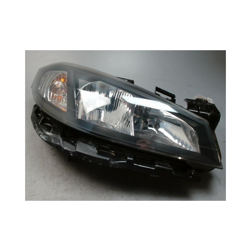 PHARE DROIT RENAULT LAGUNA II 2005-2007