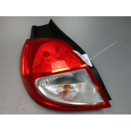 FEU ARRIERE GAUCHE  RENAULT CLIO III 2009-
