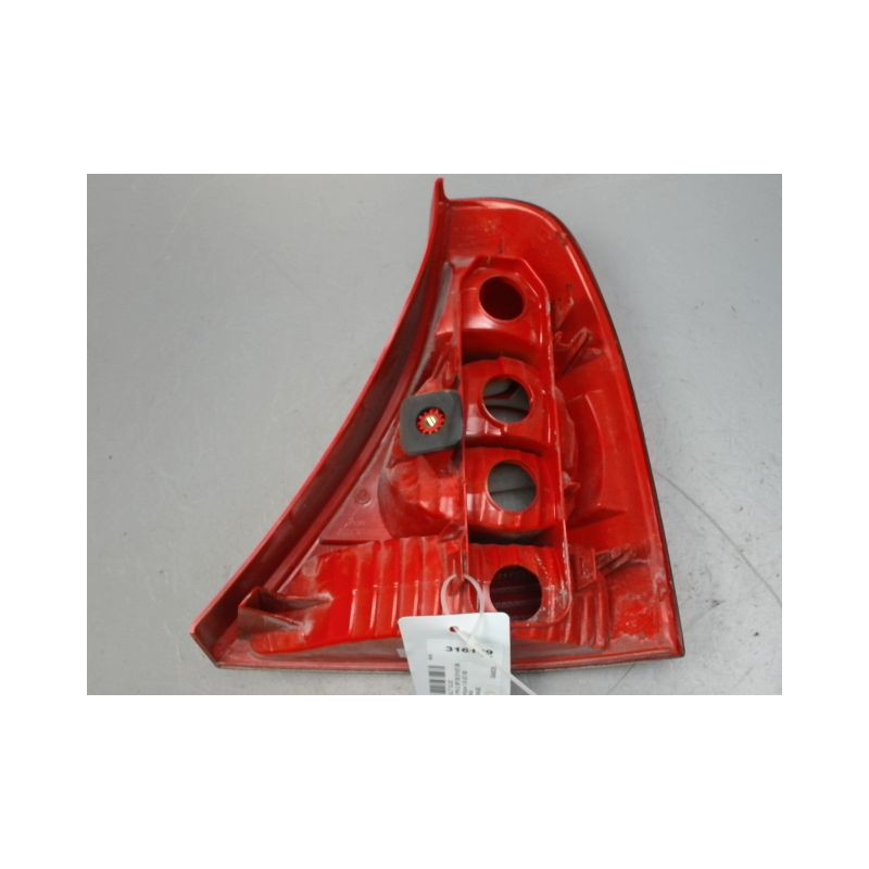 FEU ARRIERE GAUCHE  RENAULT CLIO II PH.2 01-06