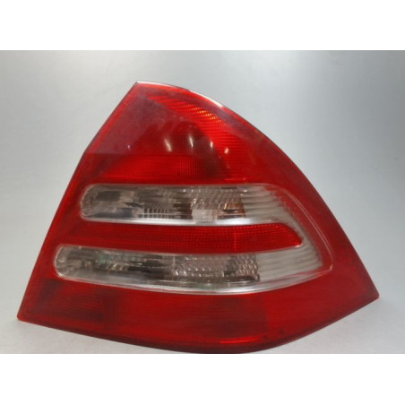 FEU ARRIERE DROIT MERCEDES CLASSE C 2000-