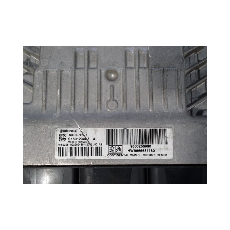 CALCULATEUR MOTEUR PEUGEOT 3008 2009-
