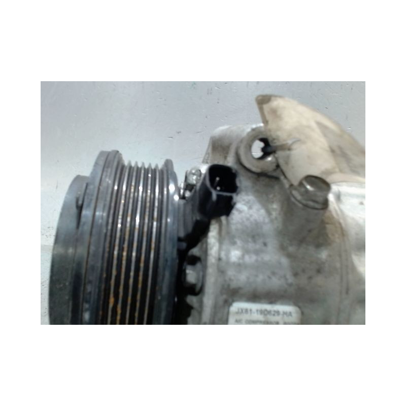 COMPRESSEUR AIR CONDITIONNE FORD FOCUS
