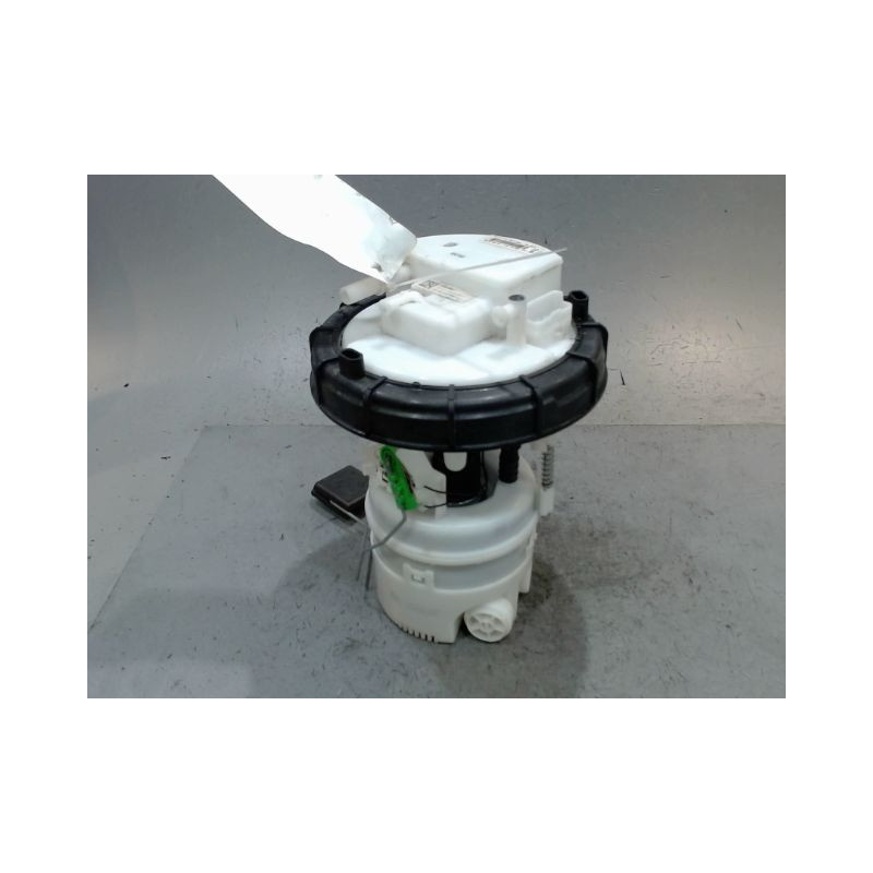 POMPE CARBURANT IMMERGEE OPEL CORSA