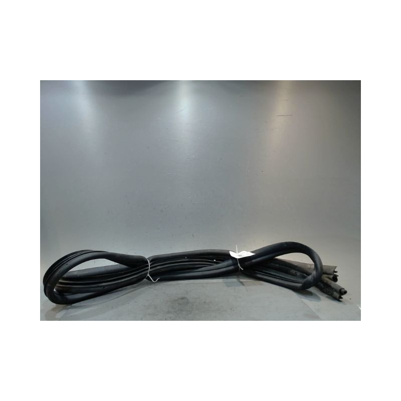 JOINT PORTE AVANT DROIT RENAULT KANGOO