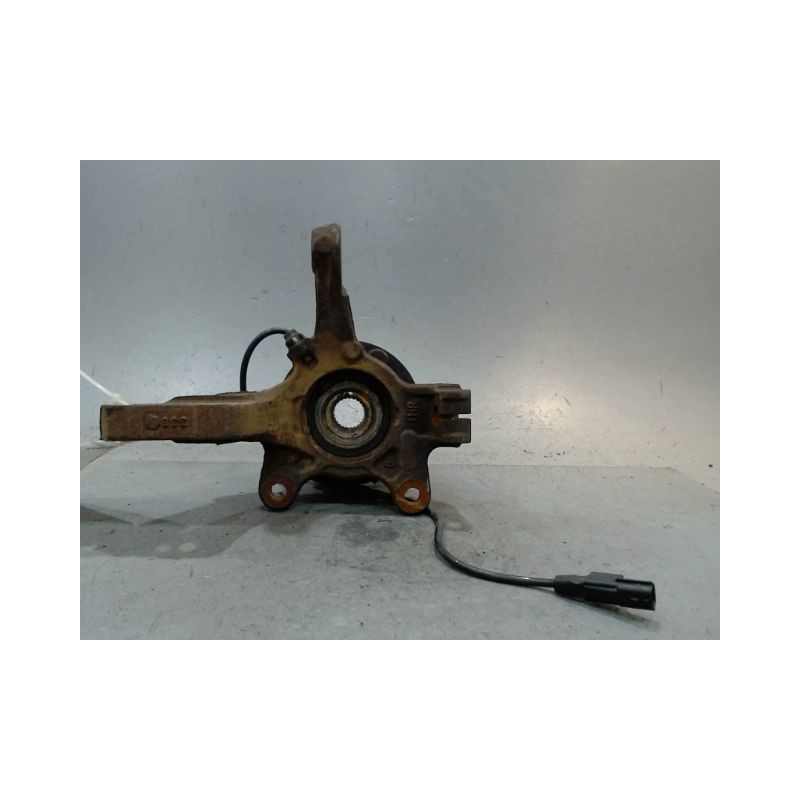 PIVOT AVANT DROIT NISSAN MICRA