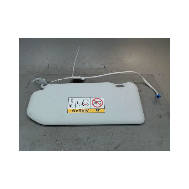 PARE-SOLEIL D PEUGEOT 308