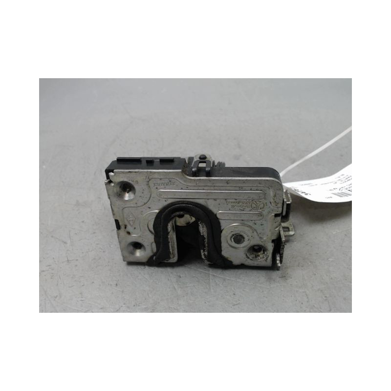 SYSTEME CONDAMNATION ARRIERE GAUCHE DACIA SANDERO I 2008-2012