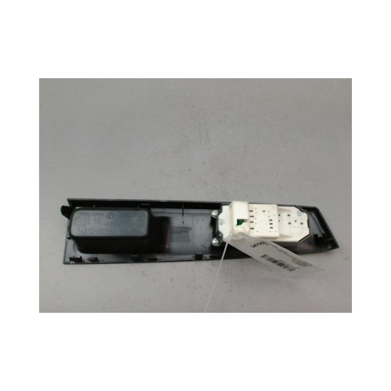 COMMANDE LEVE-GLACE PORTE AVG TOYOTA YARIS 2005-
