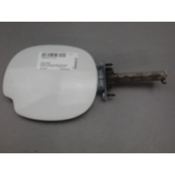 VOLET DE TRAPPE CARBURANT