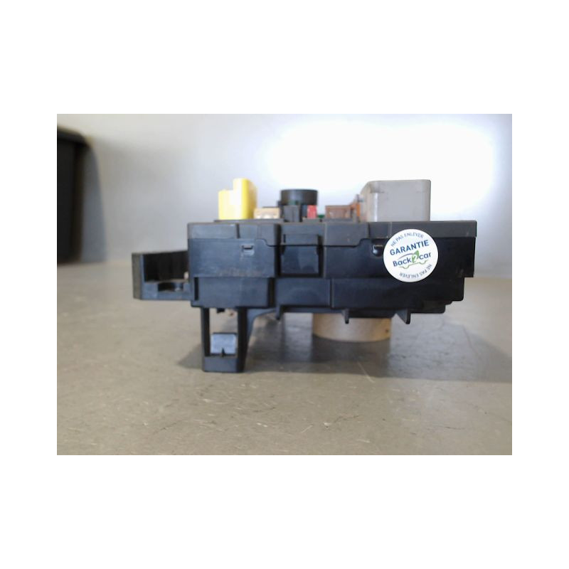BOITE A FUSIBLES CITROEN BERLINGO