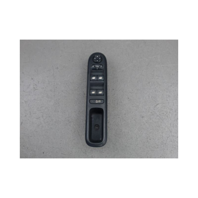 COMMANDE LEVE-GLACE PORTE AVG PEUGEOT 3008