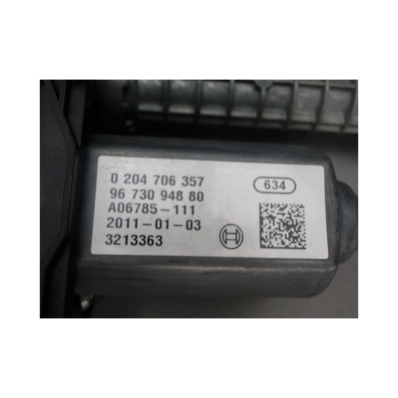MOTEUR VERROUILLAGE FREIN A MAIN PEUGEOT 3008