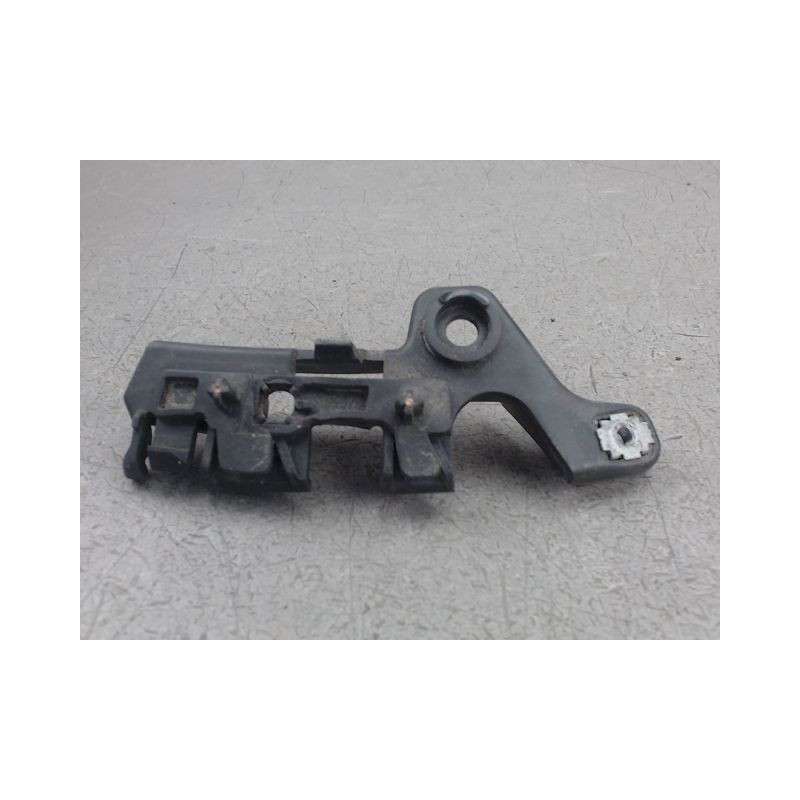 SUPPORT PARE-CHOC AVG RENAULT MEGANE
