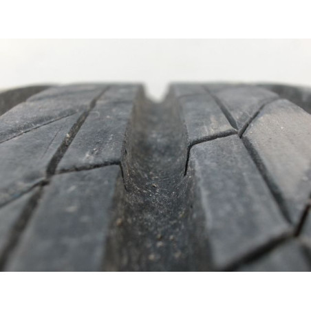 Pneu CONTINENTAL ULTRACONTACT 185 65 15 88 H