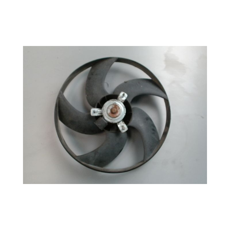 MOTEUR VENTILATEUR RADIATEUR PEUGEOT 206