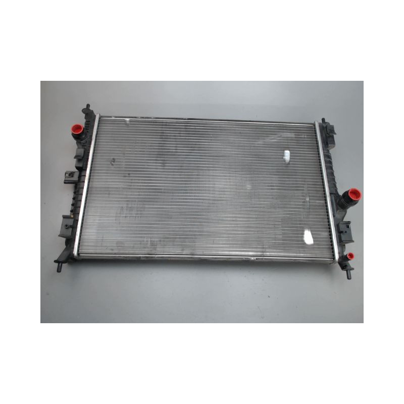 RADIATEUR PEUGEOT 308