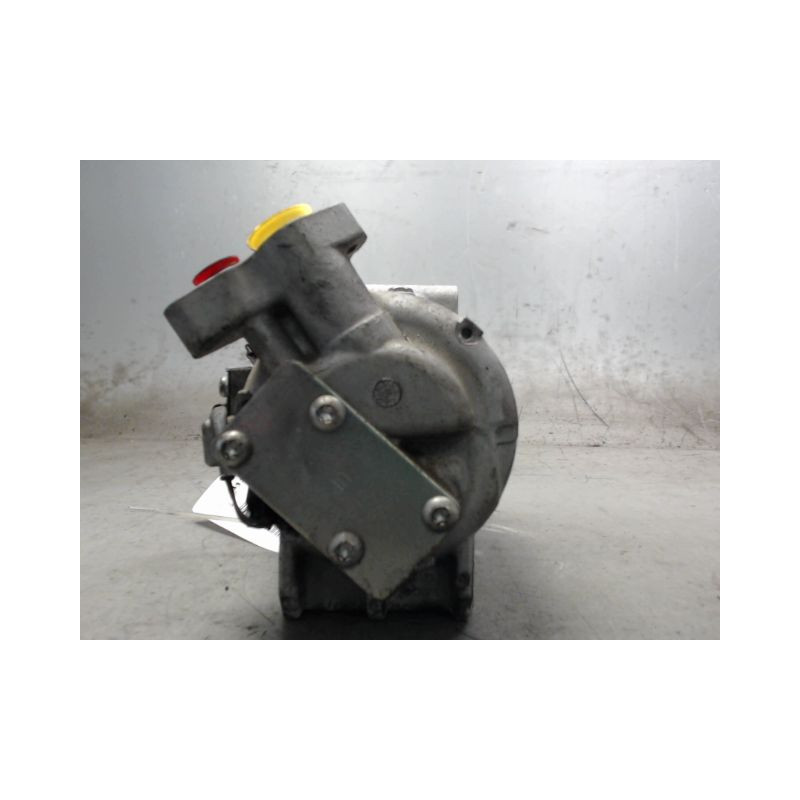 COMPRESSEUR AIR CONDITIONNE RENAULT CLIO