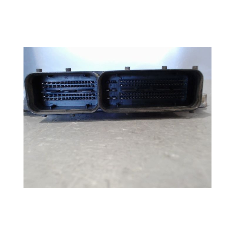 CALCULATEUR MOTEUR OPEL ZAFIRA