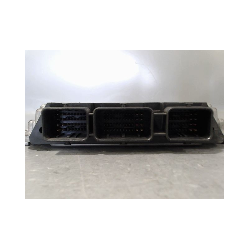 CALCULATEUR MOTEUR RENAULT LAGUNA II 2005-2007
