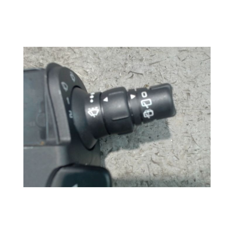 COMMANDE ESSUIE GLACE RENAULT CLIO III 2005-