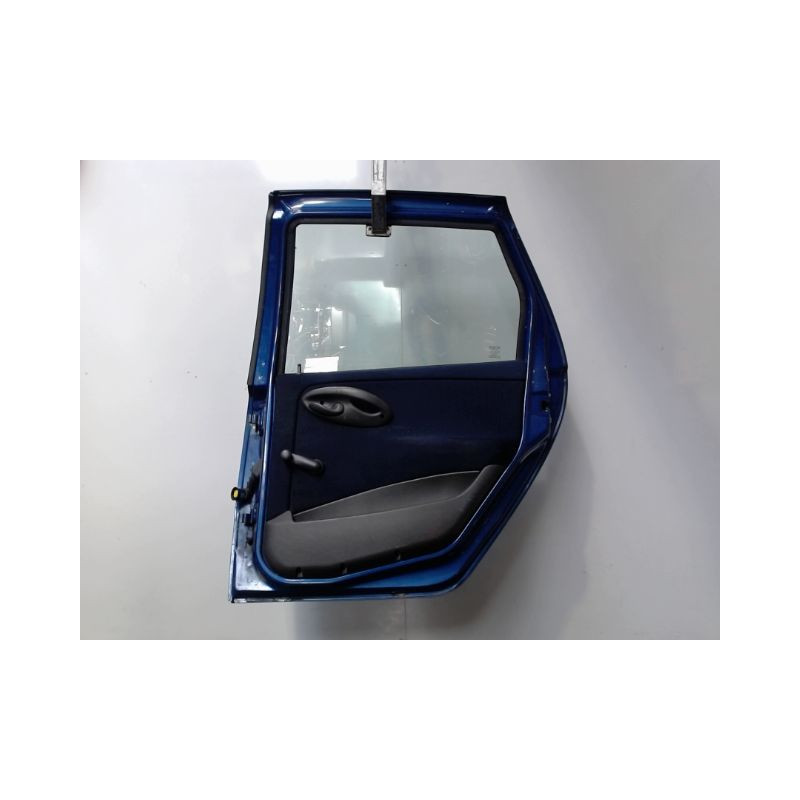 PORTE ARRIERE DROIT FIAT PUNTO 99-2003