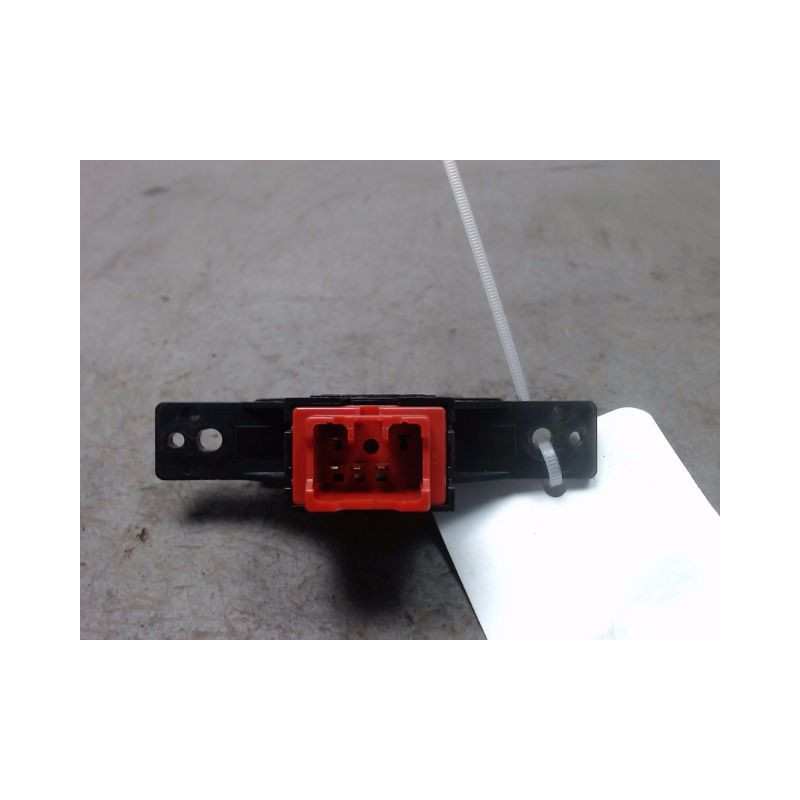 BOUTON DE WARNING SUZUKI G.VITARA