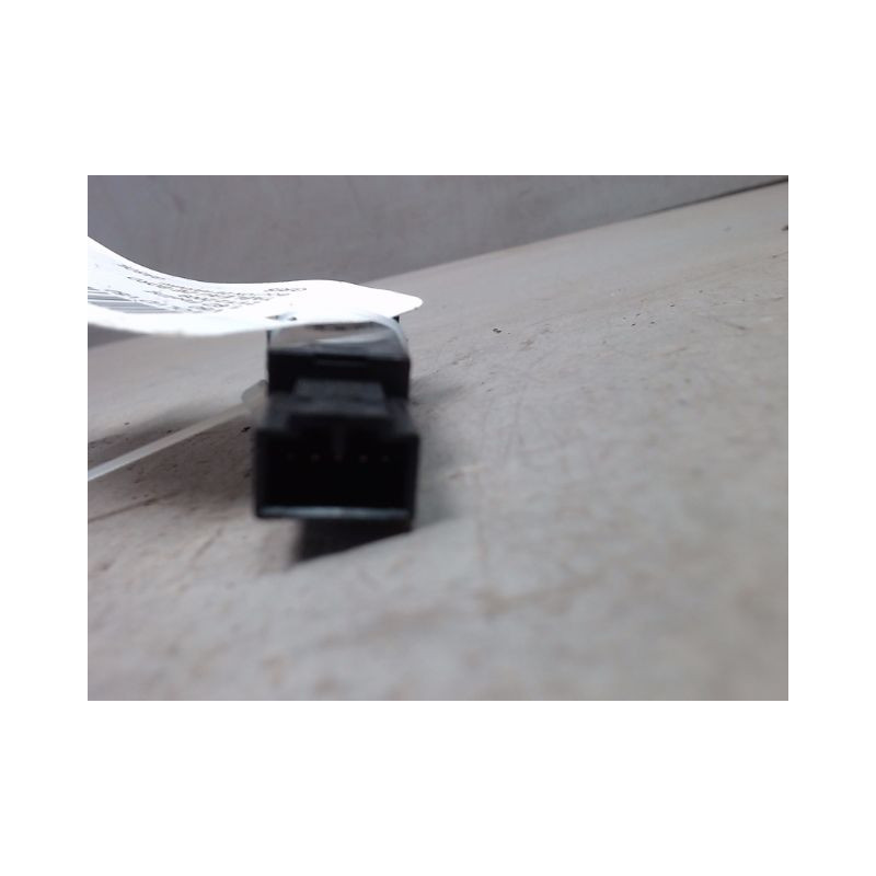 BOUTON DE WARNING VOLVO V50