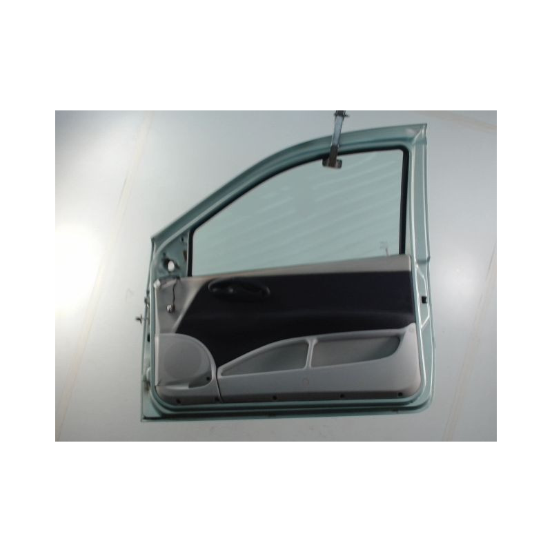 PORTE AVANT DROIT FIAT PUNTO