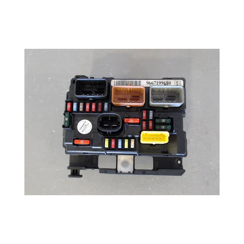 BOITE A FUSIBLES CITROEN C3 II Phase 1 (A51) 2009-2013