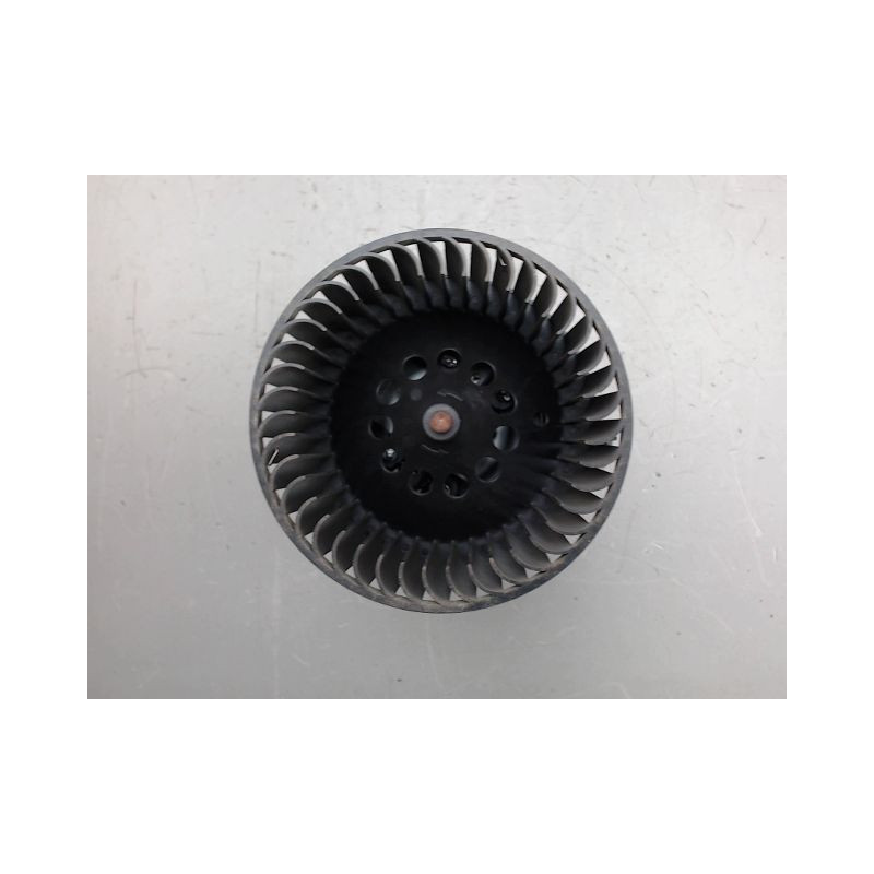 MOTEUR VENTILATEUR CHAUFFAGE RENAULT MEGANE