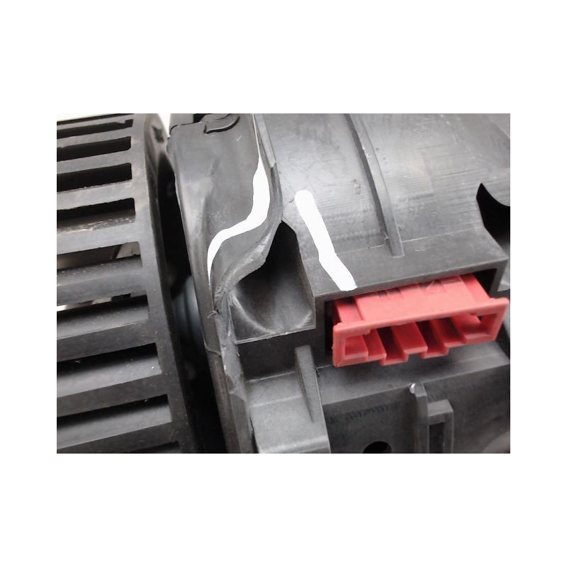 MOTEUR VENTILATEUR CHAUFFAGE RENAULT MEGANE