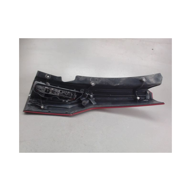 FEU ARRIERE GAUCHE  CITROEN C4