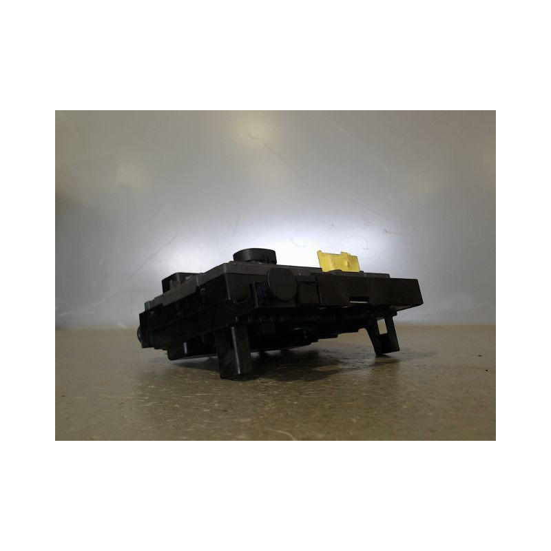 BOITE A FUSIBLES CITROEN GRAND C4 PICASSO MONOSP. I LONG 2006-2013