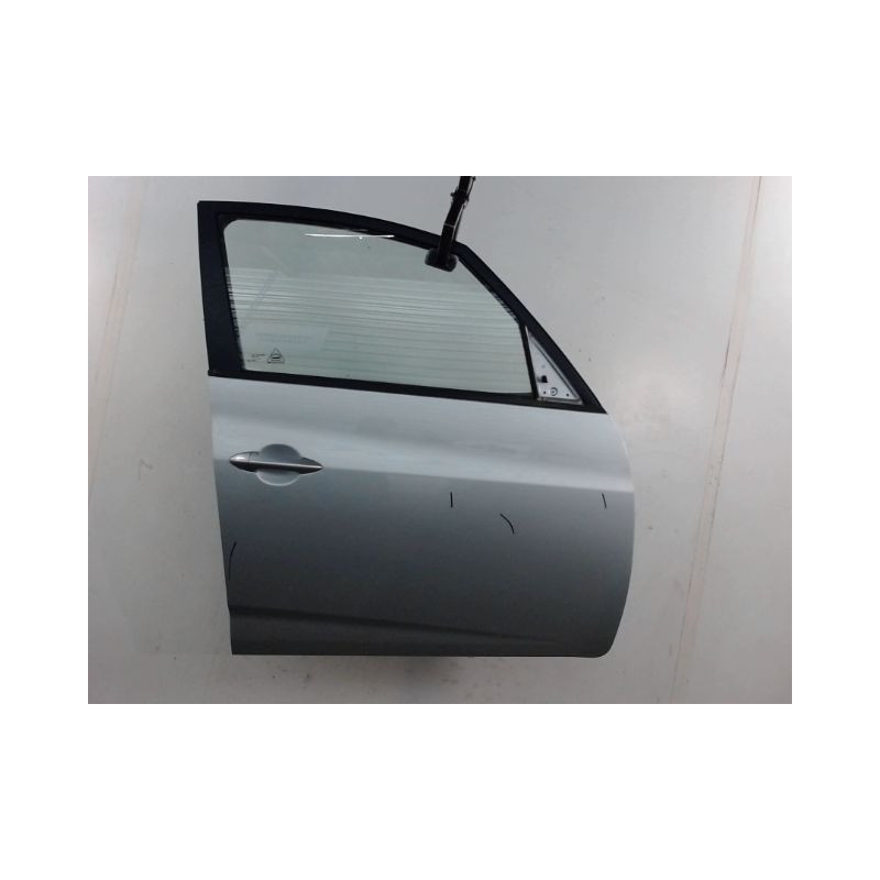 PORTE AVANT DROIT KIA VENGA