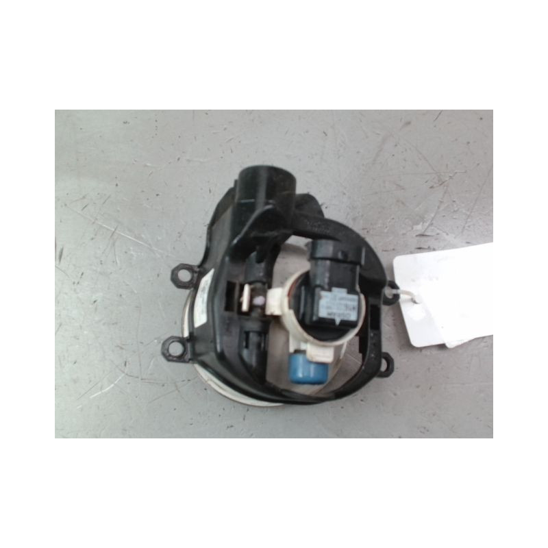 PHARE ANTIBROUILLARD AVANT GAUCHE TOYOTA AVENSIS BREAK III Phase 2 2012-...