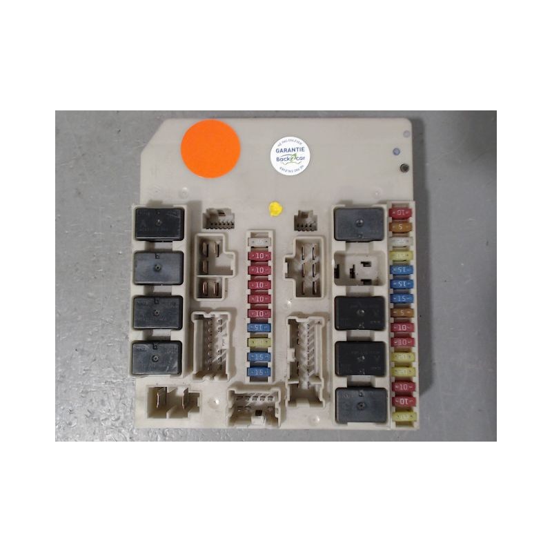 BOITE A FUSIBLES RENAULT MODUS 2004-2007