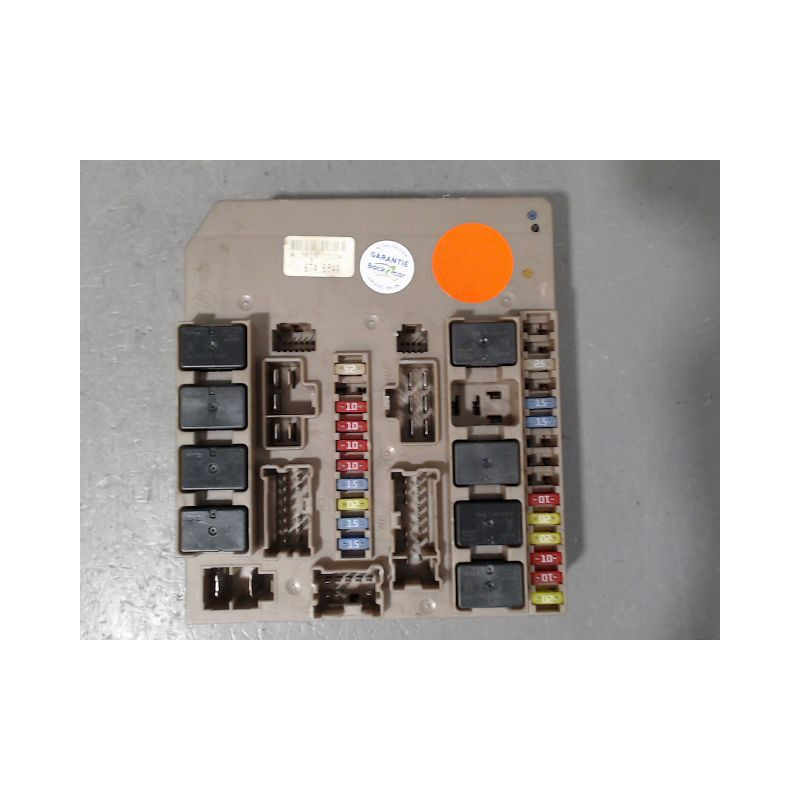 BOITE A FUSIBLES RENAULT CLIO III 2009-