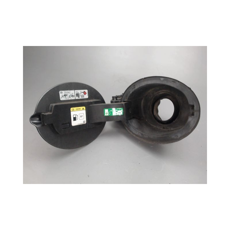 VOLET DE TRAPPE CARBURANT FORD FIESTA
